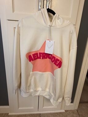 Aelfric Eden Cream Hoodie with Coral Star and Pink Logo NWT